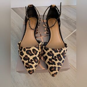 Crown Vintage Cheetah Print Women's Flats